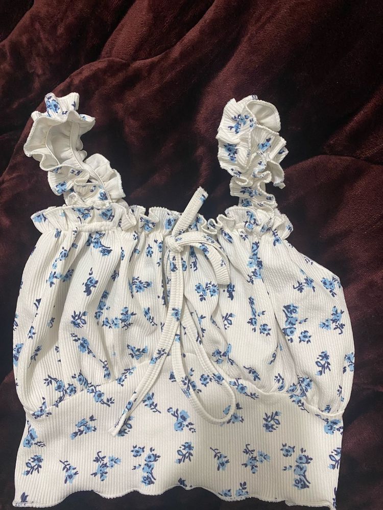 Floral Ruffle Crop Top