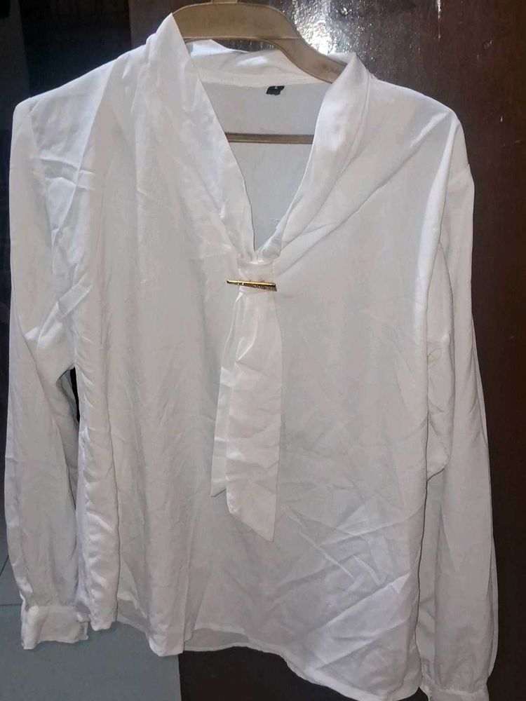 Elegant White Tie-Neck Blouse