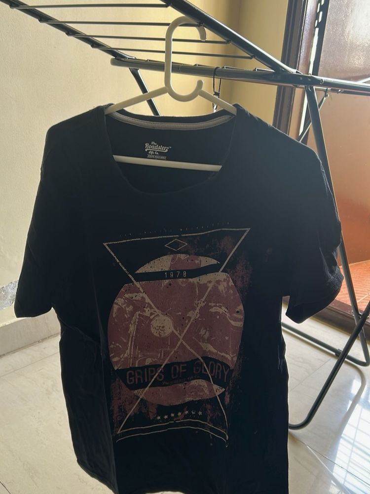 Roadster Graphic T-Shirt