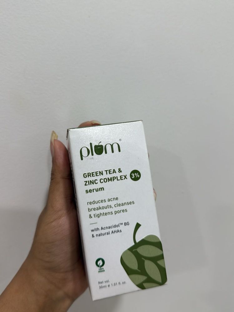 Skin Care Steal: Plum Gree tea Serum+Sunscreen