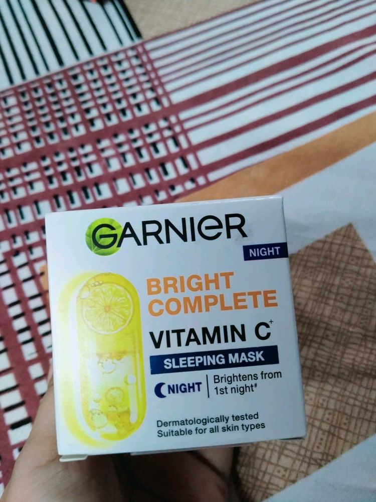 Garnier Vitamin C Sleeping Mask ✨