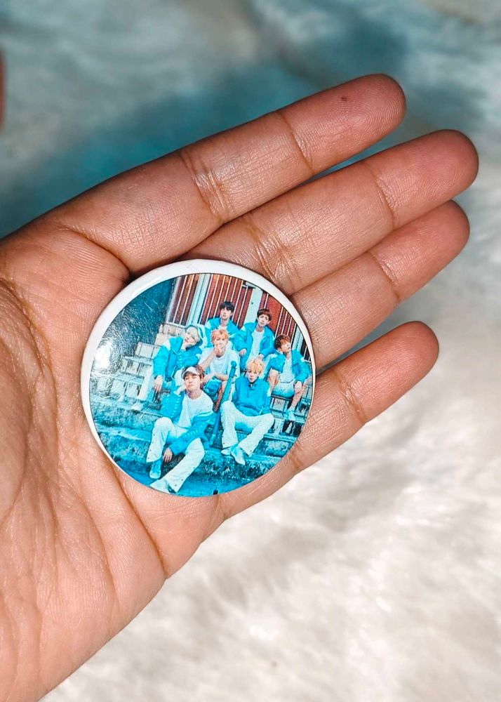 BTS Button Badge🎁Buy 2 Get 1 Free 🎁