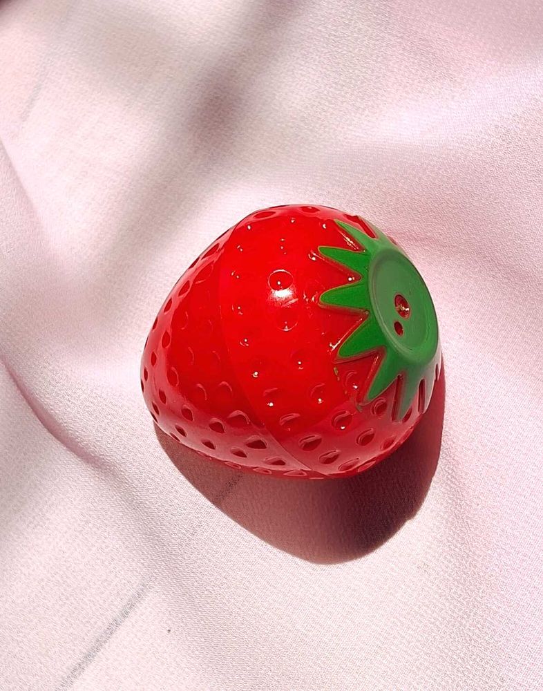Strawberry Shape Lipbalm