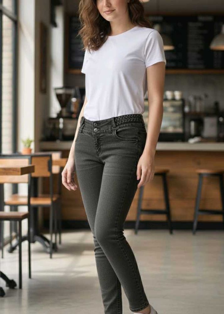 ‼️FREE DELIVERY‼️Stylish Denim Jeans