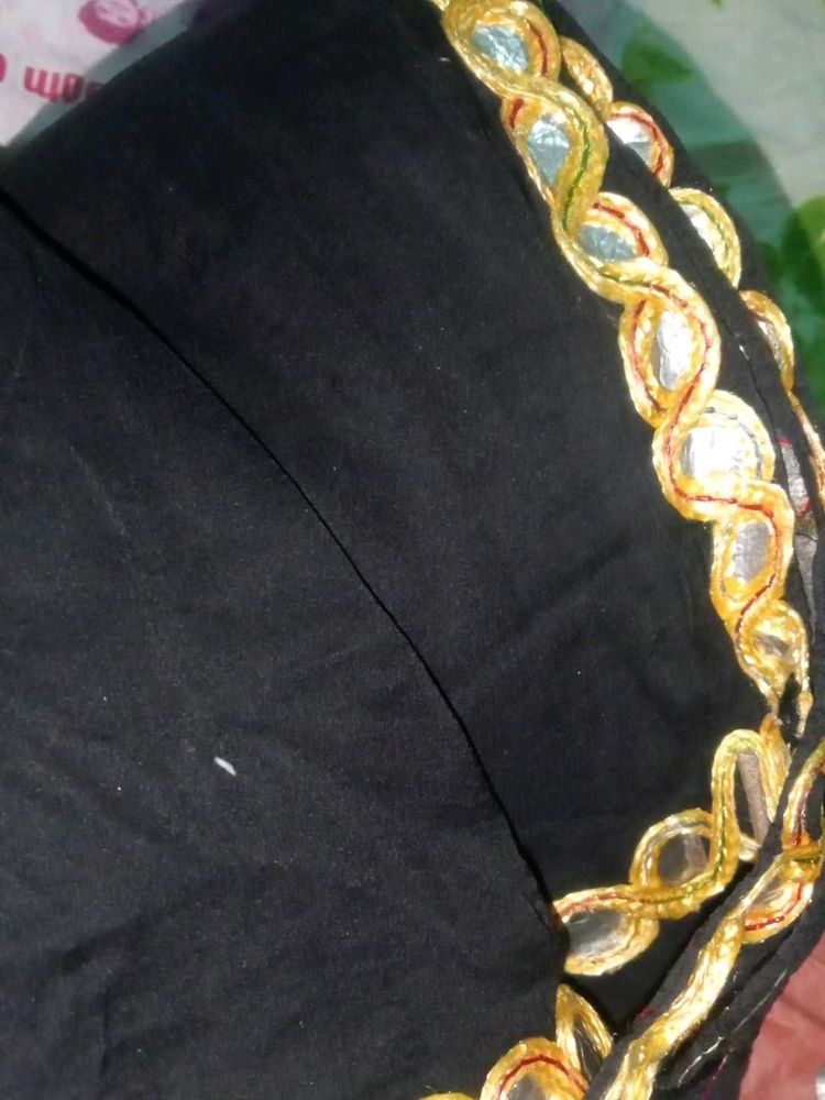 Black Duppata