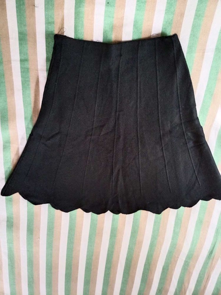 Winter Mini Black Skirt