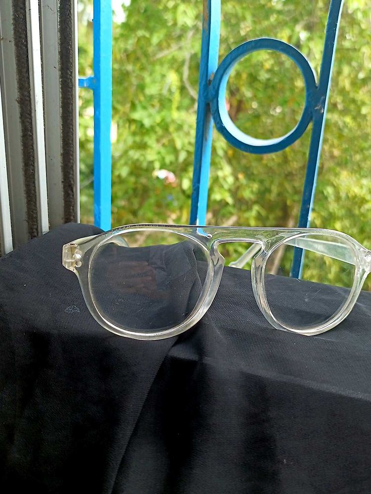 Clear Frame Glasses