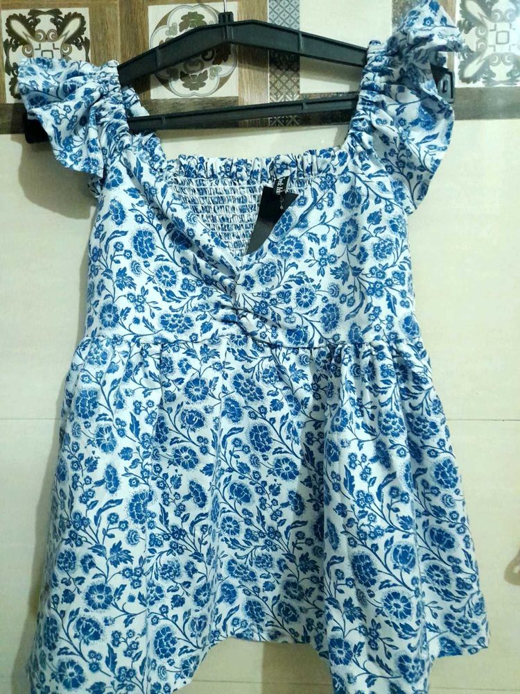 Floral Print peplum Top