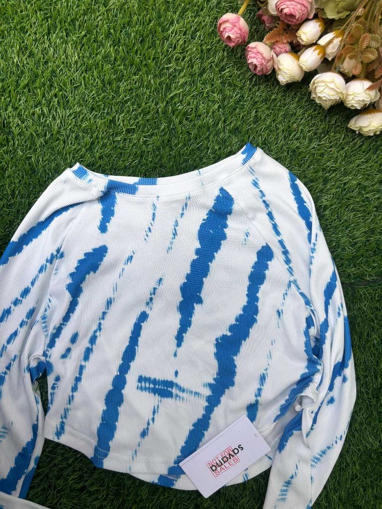 Blue Tie-Dye Cropped Long Sleeve