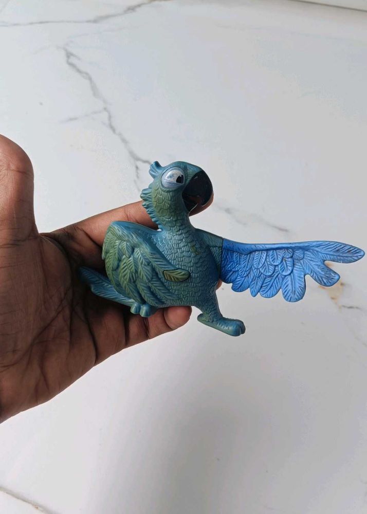 Rio Bird Figure
