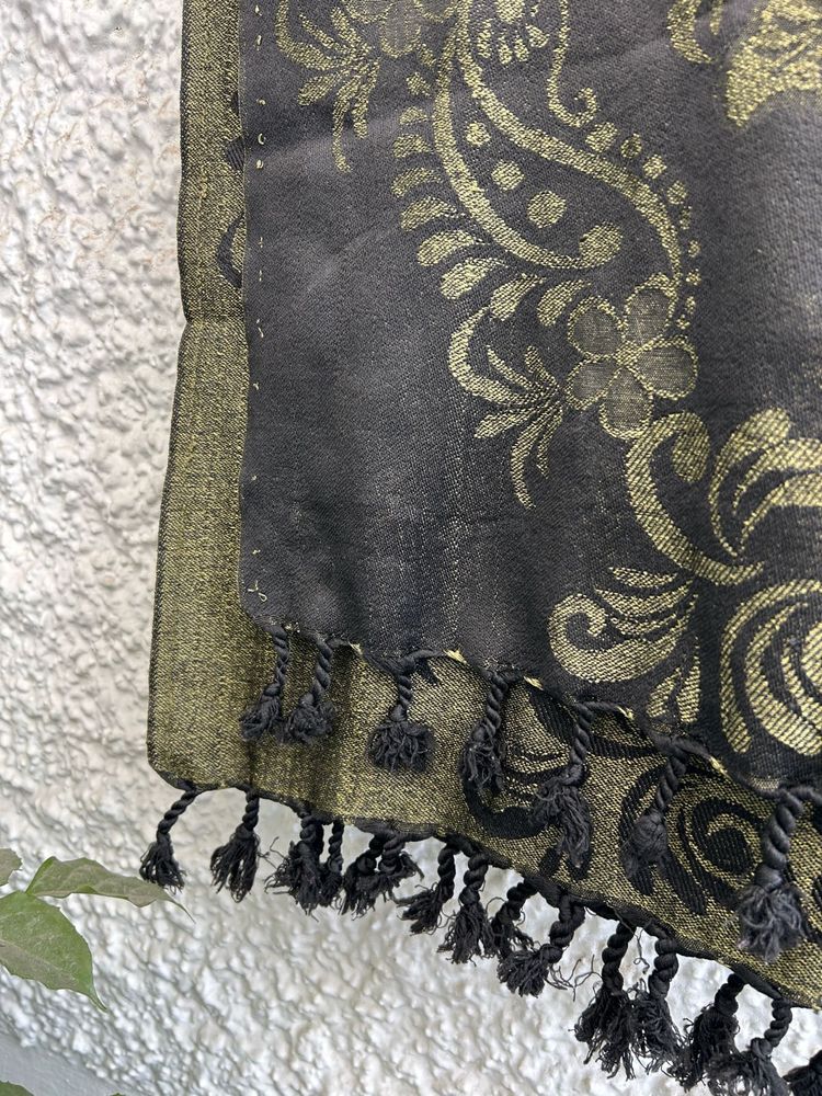 Reversible Jacquard Stole / Dupatta