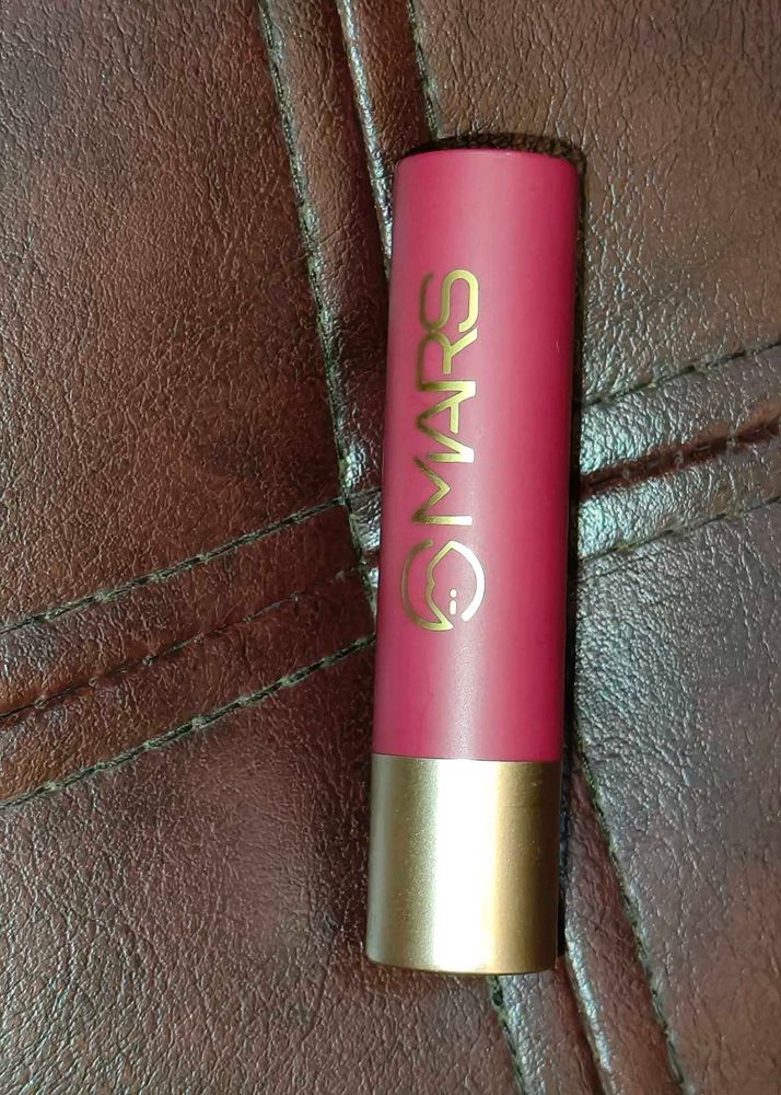 MARS BEERYLICIOUS BALLET LIPSTICK.