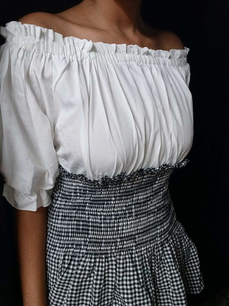 Off-Shoulder Checkered Top