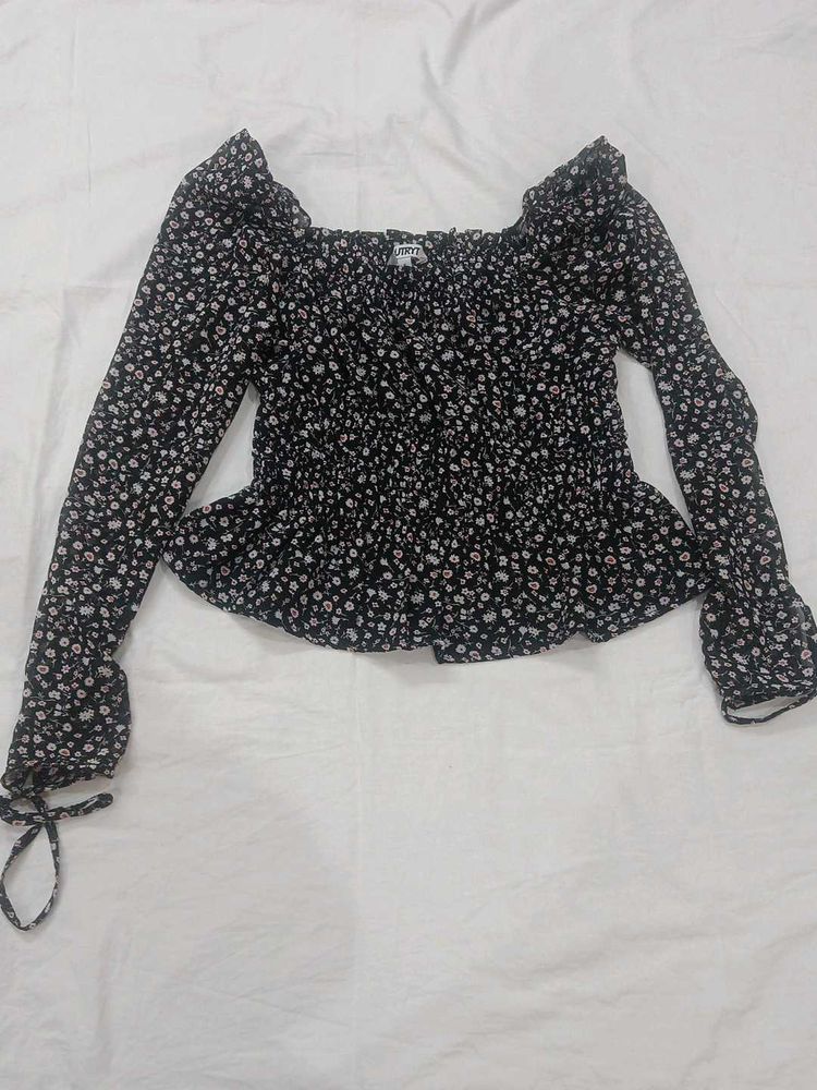 Floral Print Smocked Top
