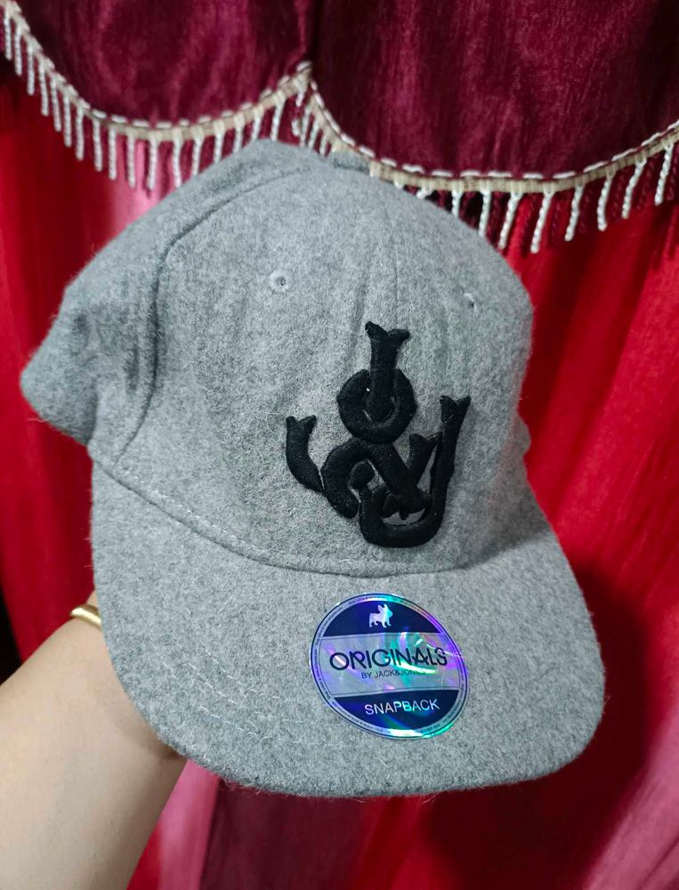 Grey Jack And Jones Snapback Cap