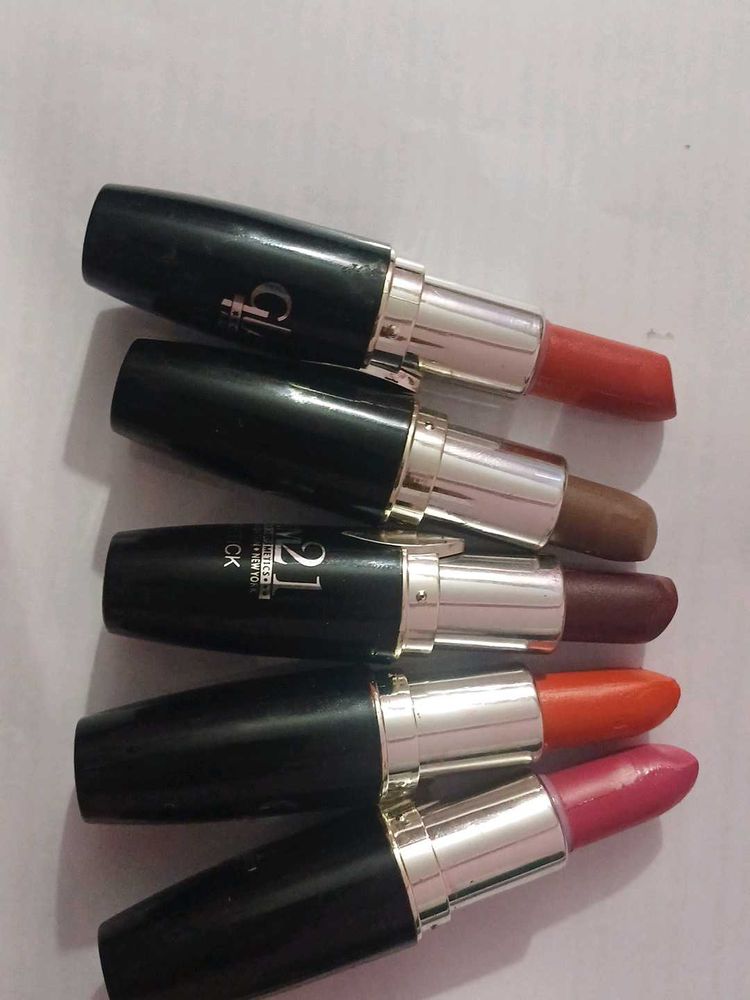 Assorted Lipstick Bundle