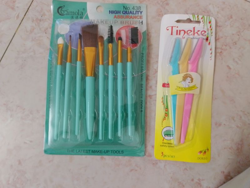 Combo Pack Of Brush And Face Razor
