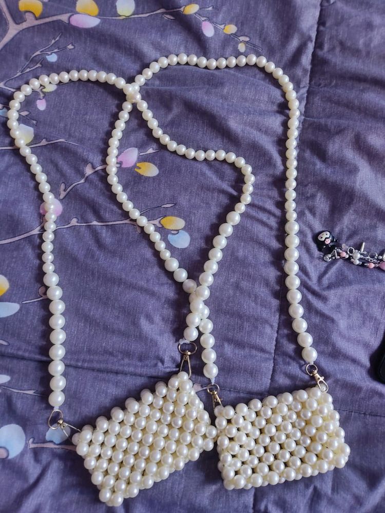Statement Pearl Side Bag