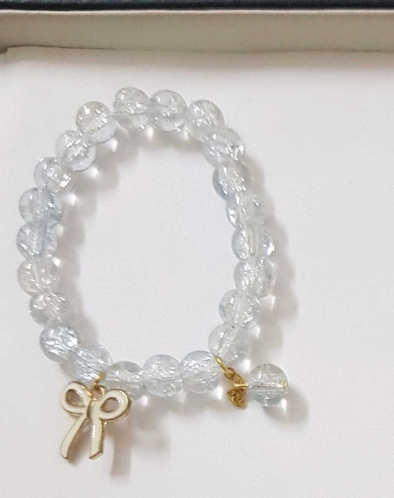 Beaded Bracelet with Bow