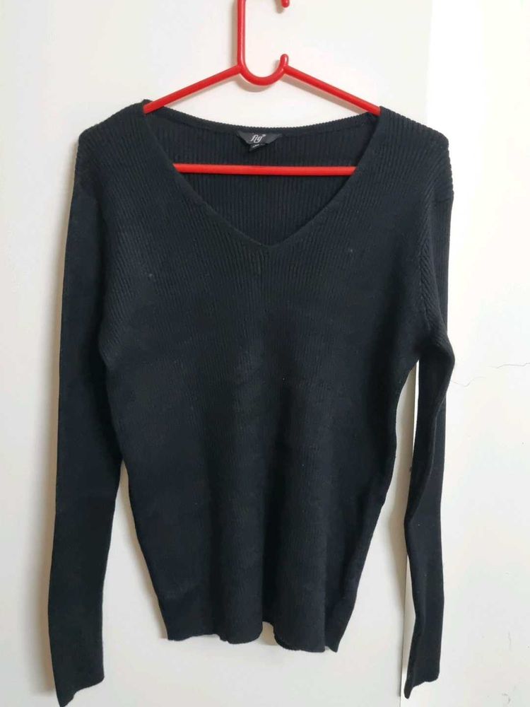 Black V-Neck Knit Sweater