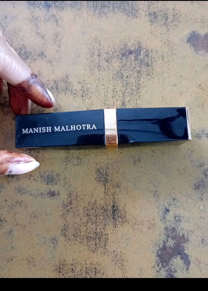 Manish Malhotra Matte Liquid Lipstick