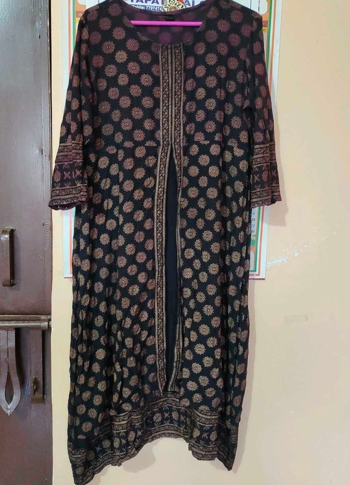 Elegant Floral Print Kurta