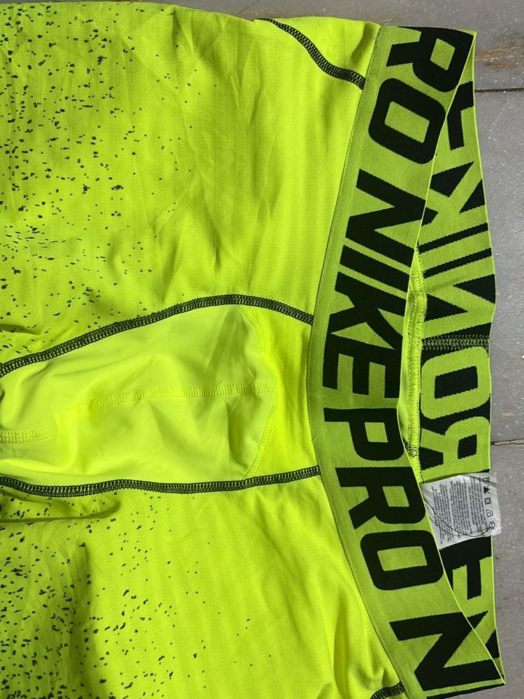Nike Pro Gym Wear Track