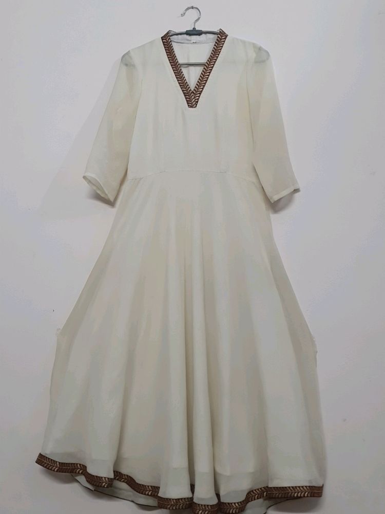 Cream Colour Full Length Chiffon Gown