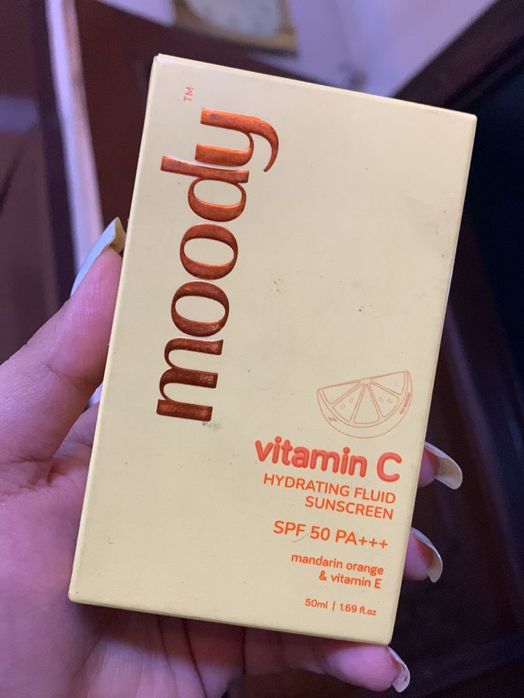 Moody Vitamin C Hydrating Sunscreen