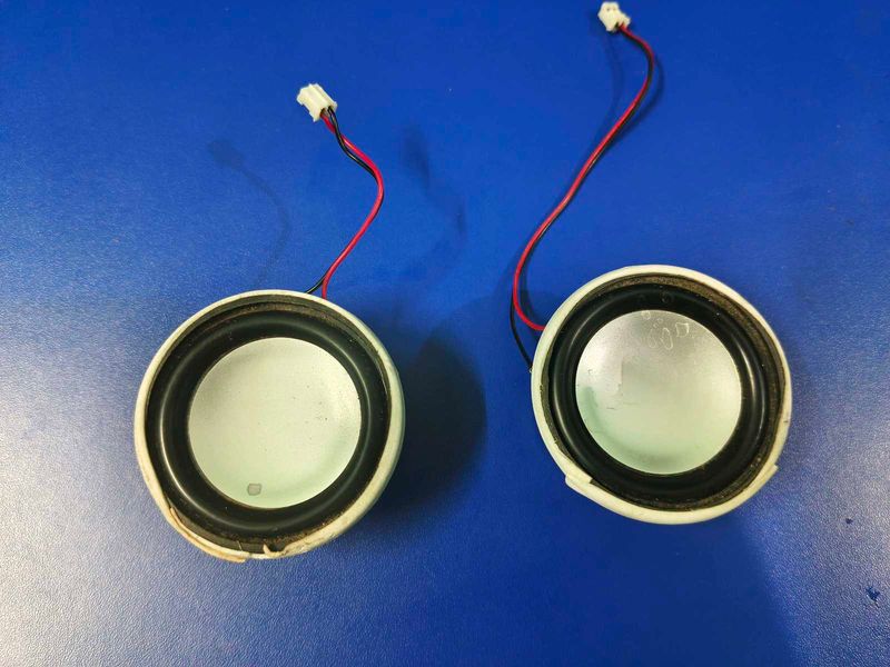 3watt Speaker * 2