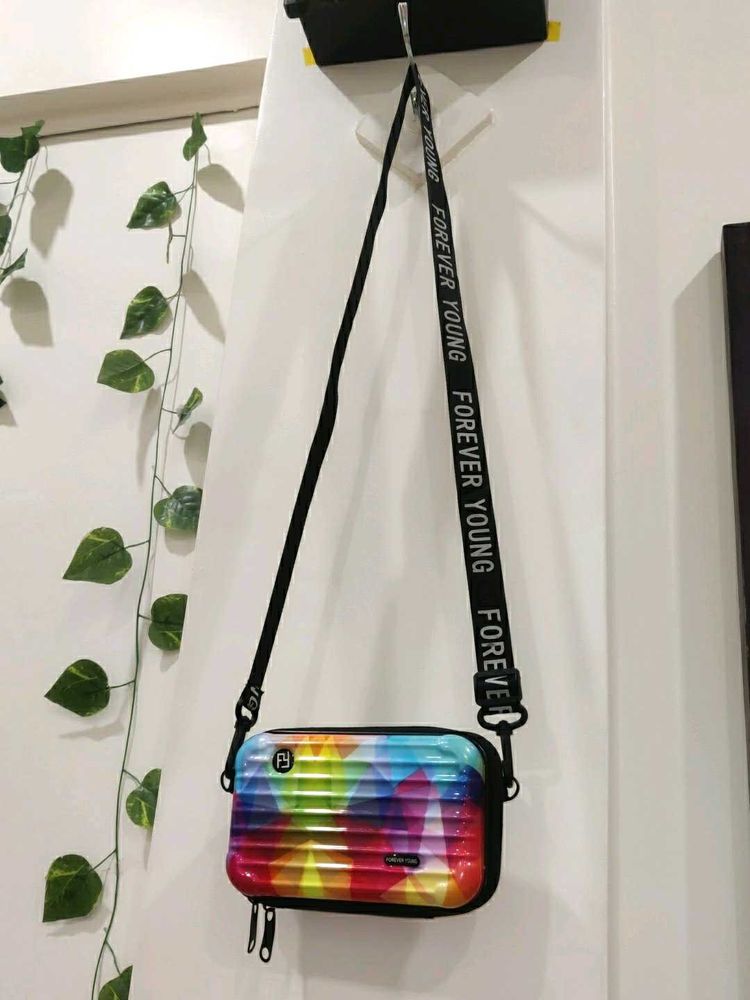 🌈 Multicolored Crossbody Bag