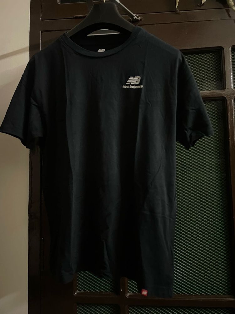 New Balance Black T-Shirt (M Size) | Worn Once