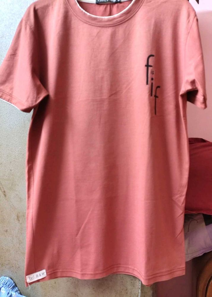 Trendy Graphic T-Shirt