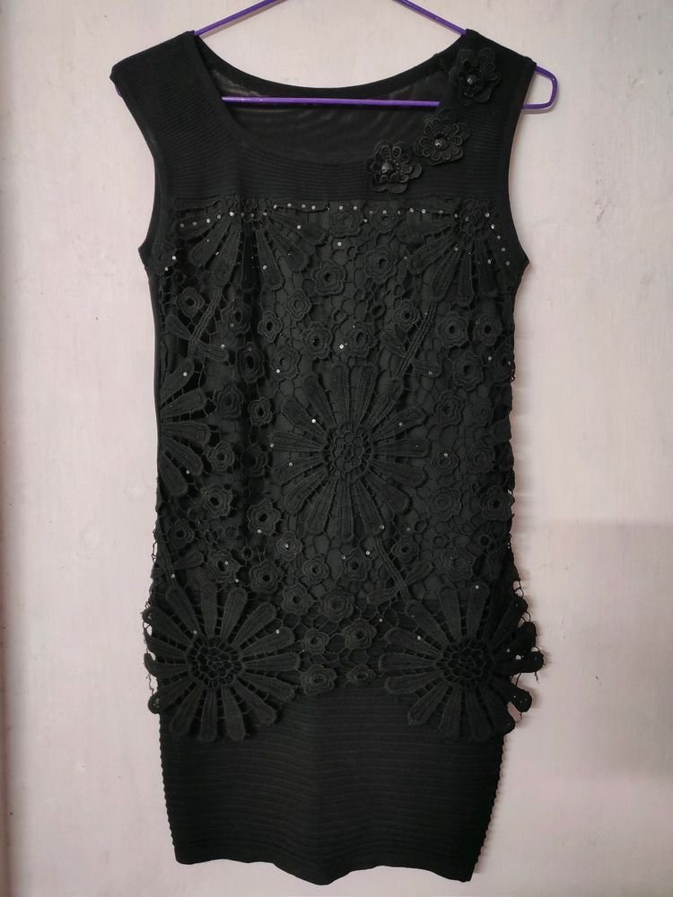 Black Bodycon Dress
