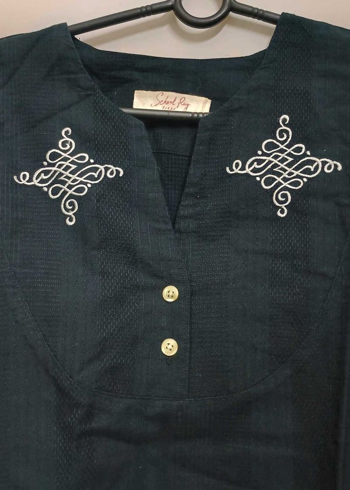 Black 🖤 Love Kurti