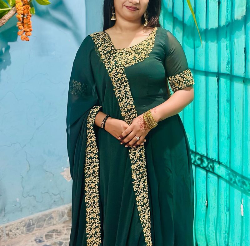 Elegant Green Ethnic Gown