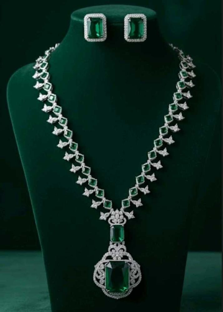 Neeta Ambani Necklace