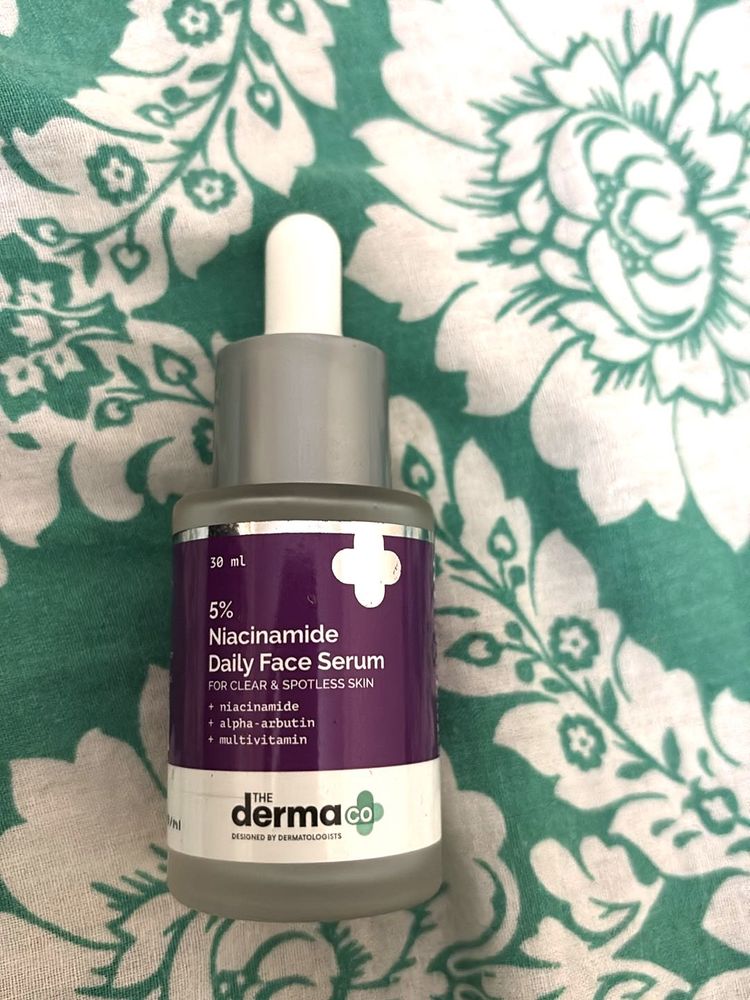 The Derma Co 5% Niacinamide Daily Face Serum
