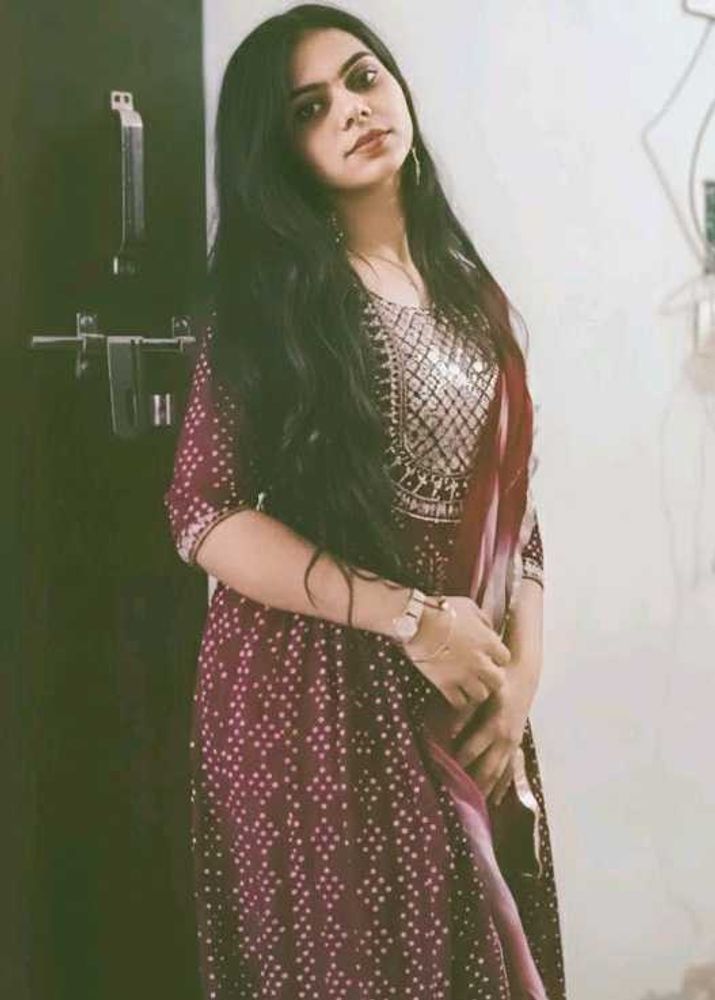 Elegant Kurta Set With Dupatta And Pant