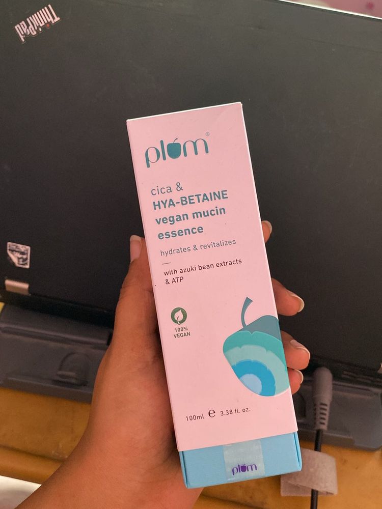 Plum Vegan Mucin Essence