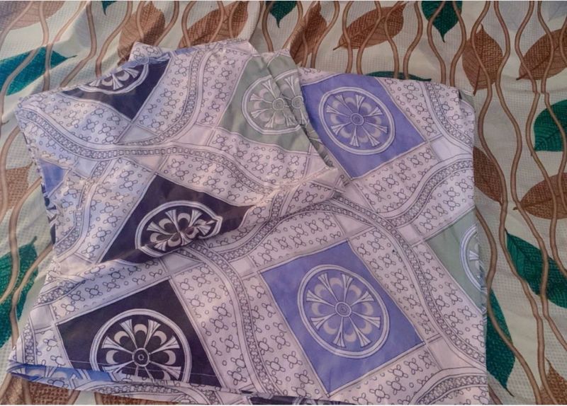 Double Bedsheet with pillows covers