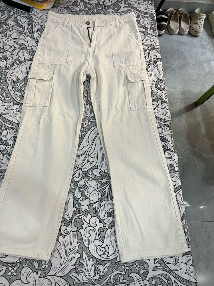 Wide Leg Cargo Pants