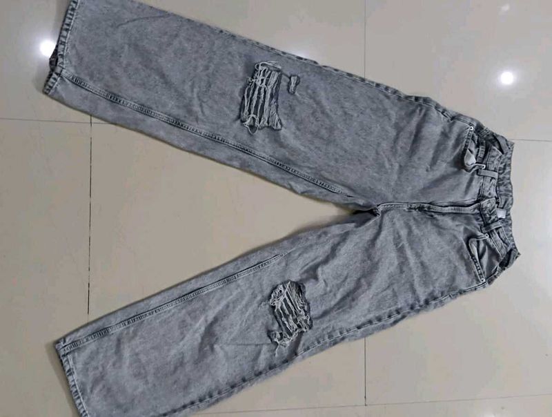 Ripped Wide Leg Jeans - Grey