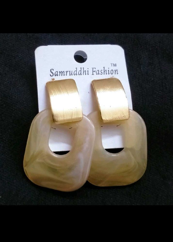 Western Casual Earing