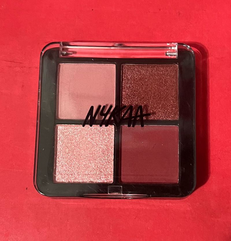 Nykaa eyeshadow