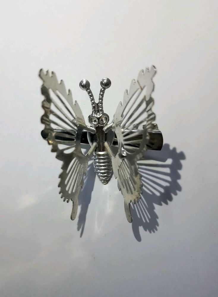 Silver Flapping Wings Butterfly Hair Clip