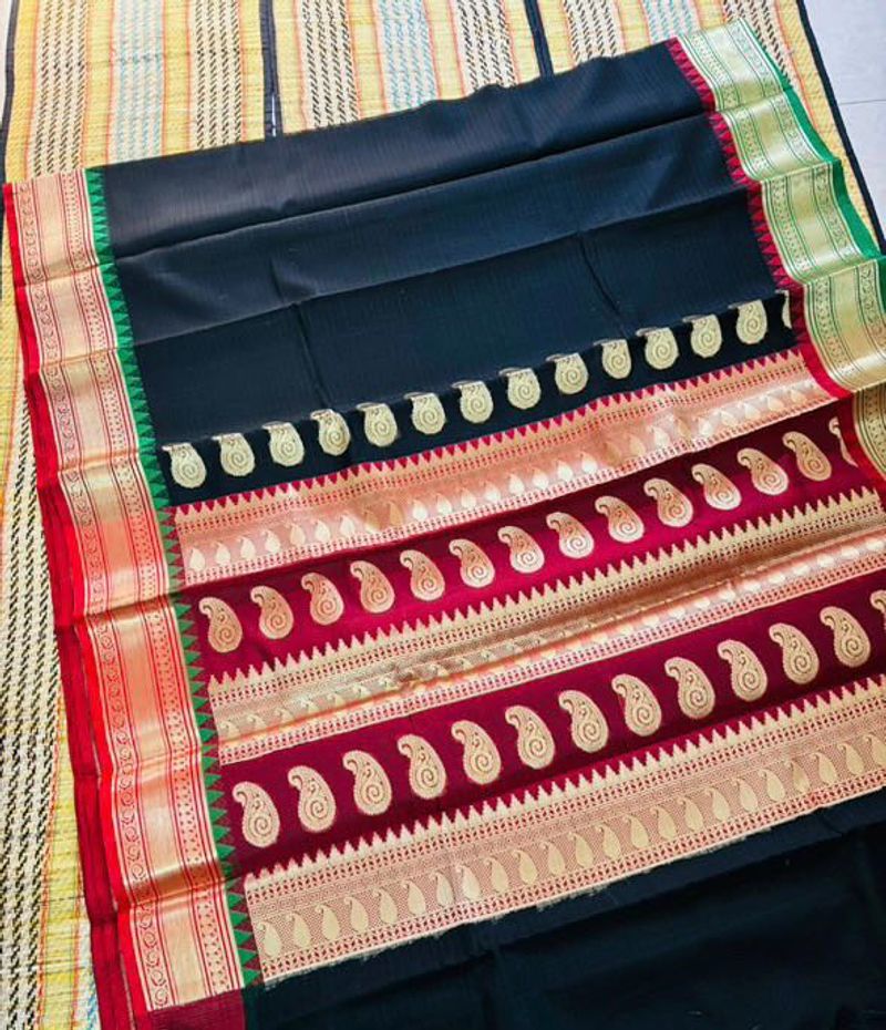 Gorgeous Black Saree With Ganga Jamuna Border