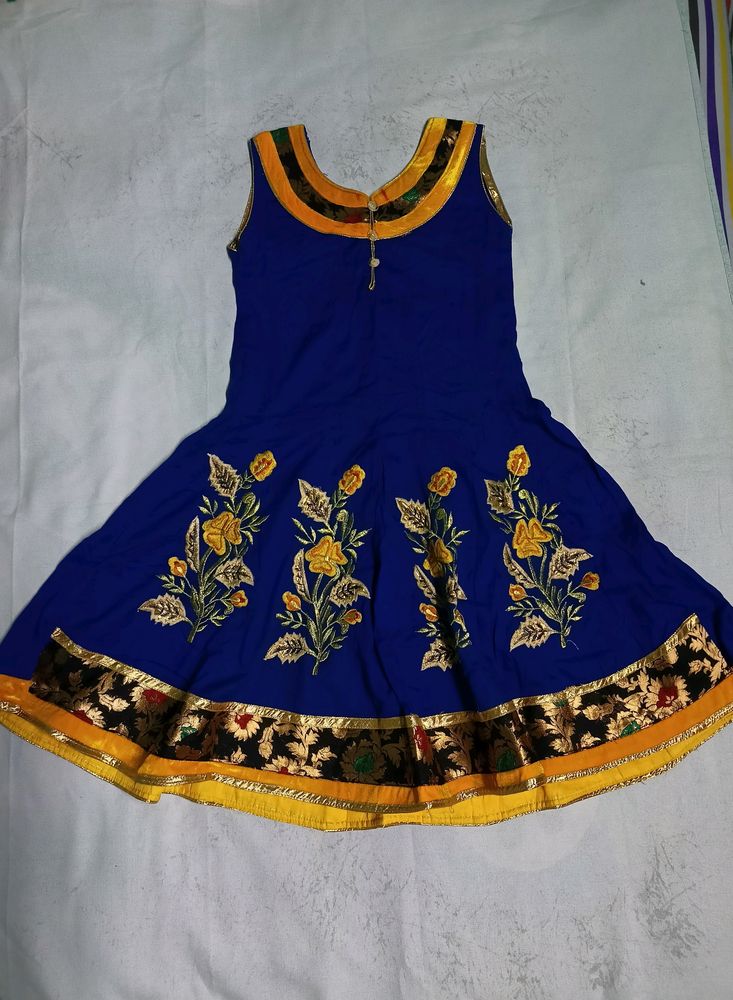 Beautiful Navy blue Knee Length Designated Frock