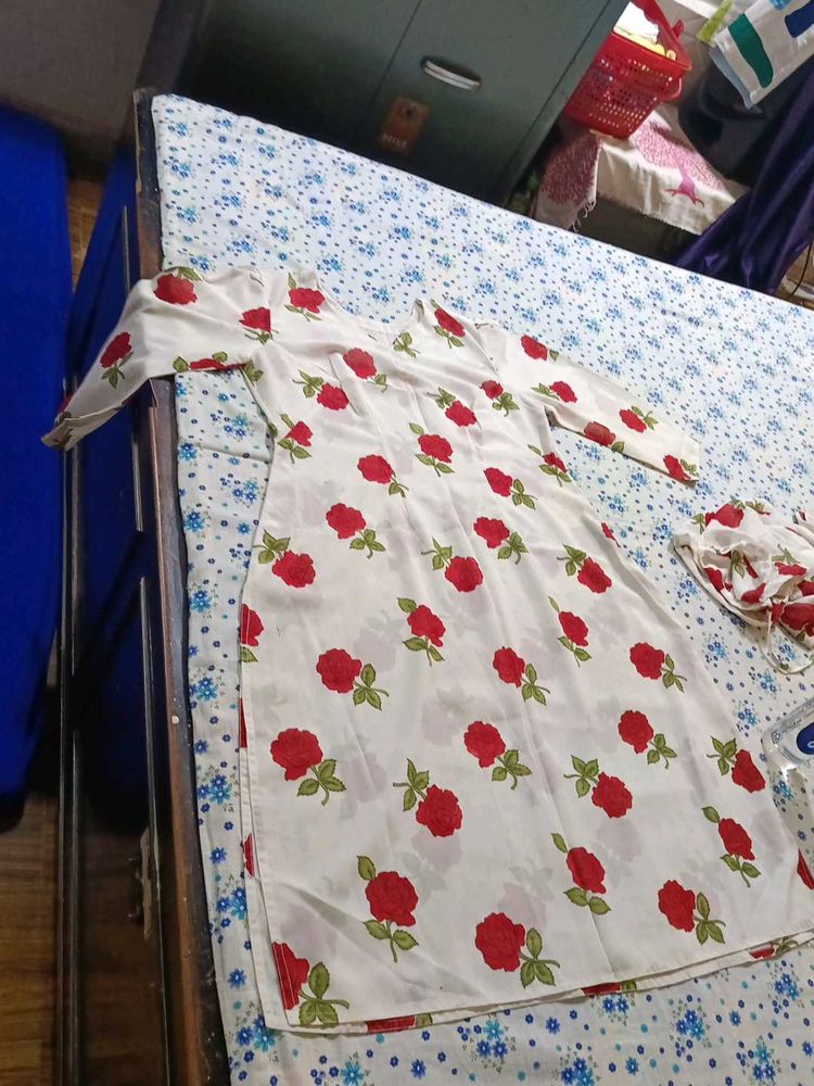 Elegant Floral Print Kurta