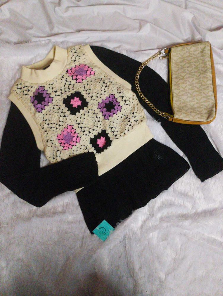 ✨ZARA West+Black Knitted Sweatshirt ✨